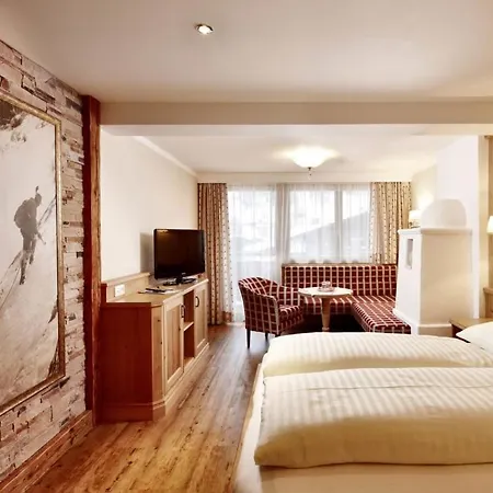 Smaragdhotel Tauernblick 4* Bramberg am Wildkogel