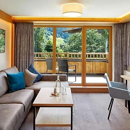Smaragdhotel Tauernblick
