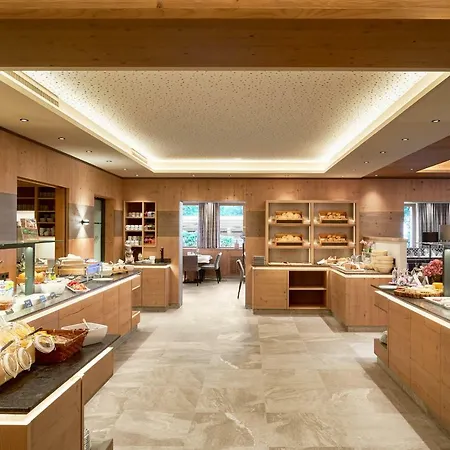 Hotel Smaragdhotel Tauernblick